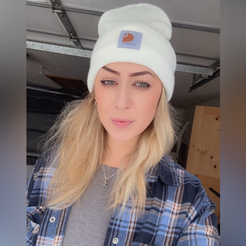 Meet your Posher, Em